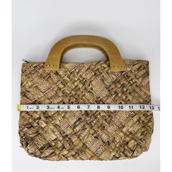 Vintage Woven Straw Raffia Handbag Wooden Handles Boho Tote Purse 70s 80s - Picture 2 of 11